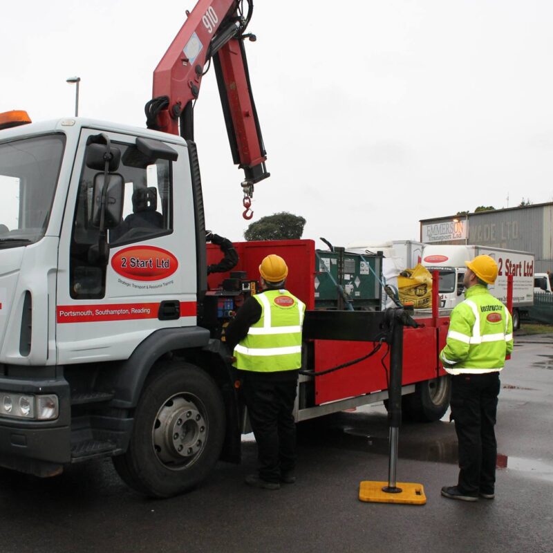 Lorry Mounted Crane with Hook attachment