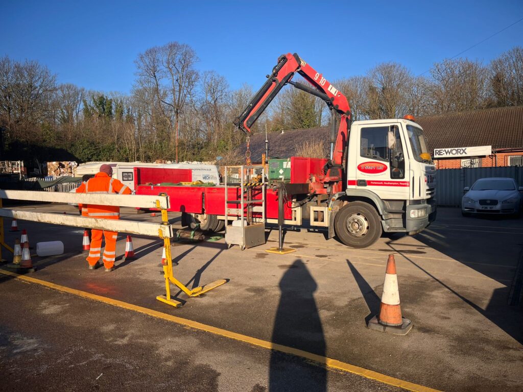 Slinger Signaller Training at Portsmouth