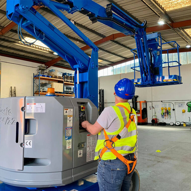 Digital IPAF card - how does it work? | 2 Start Ltd